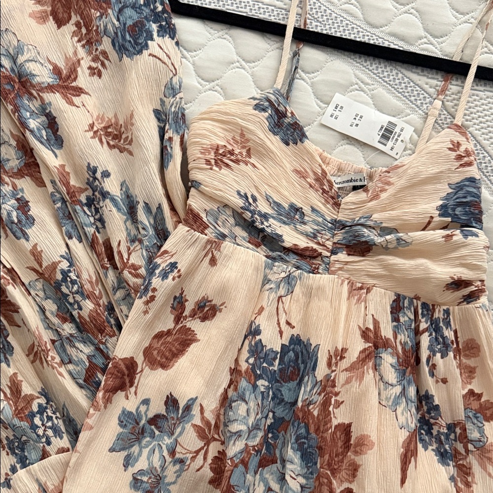 NWT Abercrombie floral maxi dress